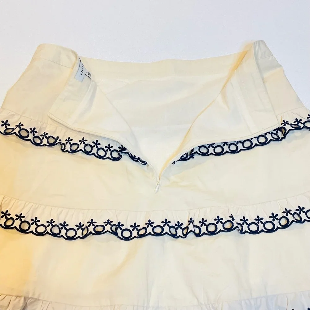 STELLAH women's skirt Cream Navy Blue Eyelet Tiered‎ Mini Ruffle Scalloped Large